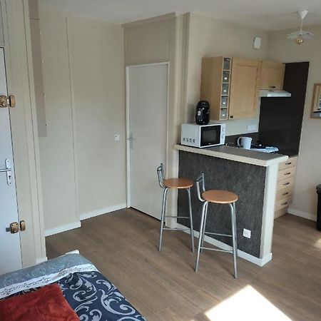 Studio 9 Proche De La Gare Sncf Apartment อองกูแลม ภายนอก รูปภาพ